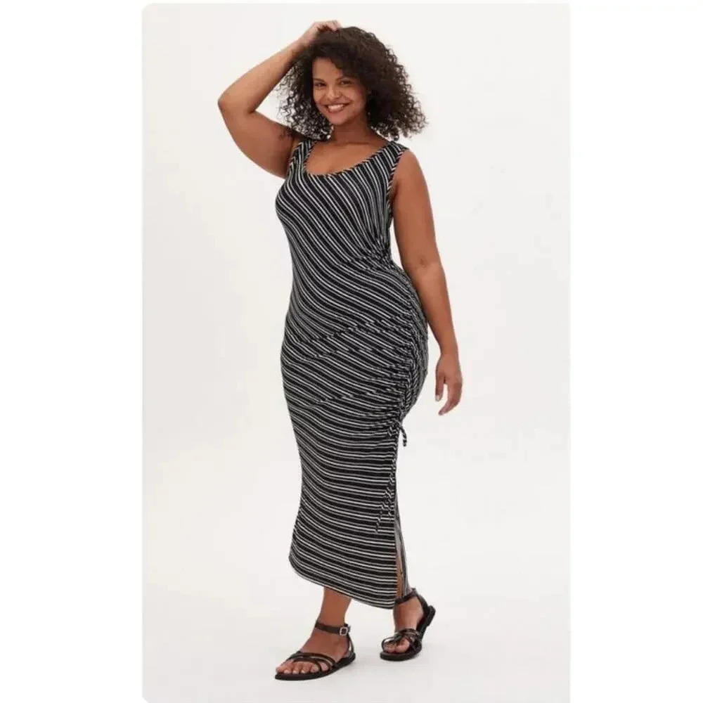Torrid Super Soft Midi Dress Sz 2X‎ Sleeveless Asymmetrical Striped Black White